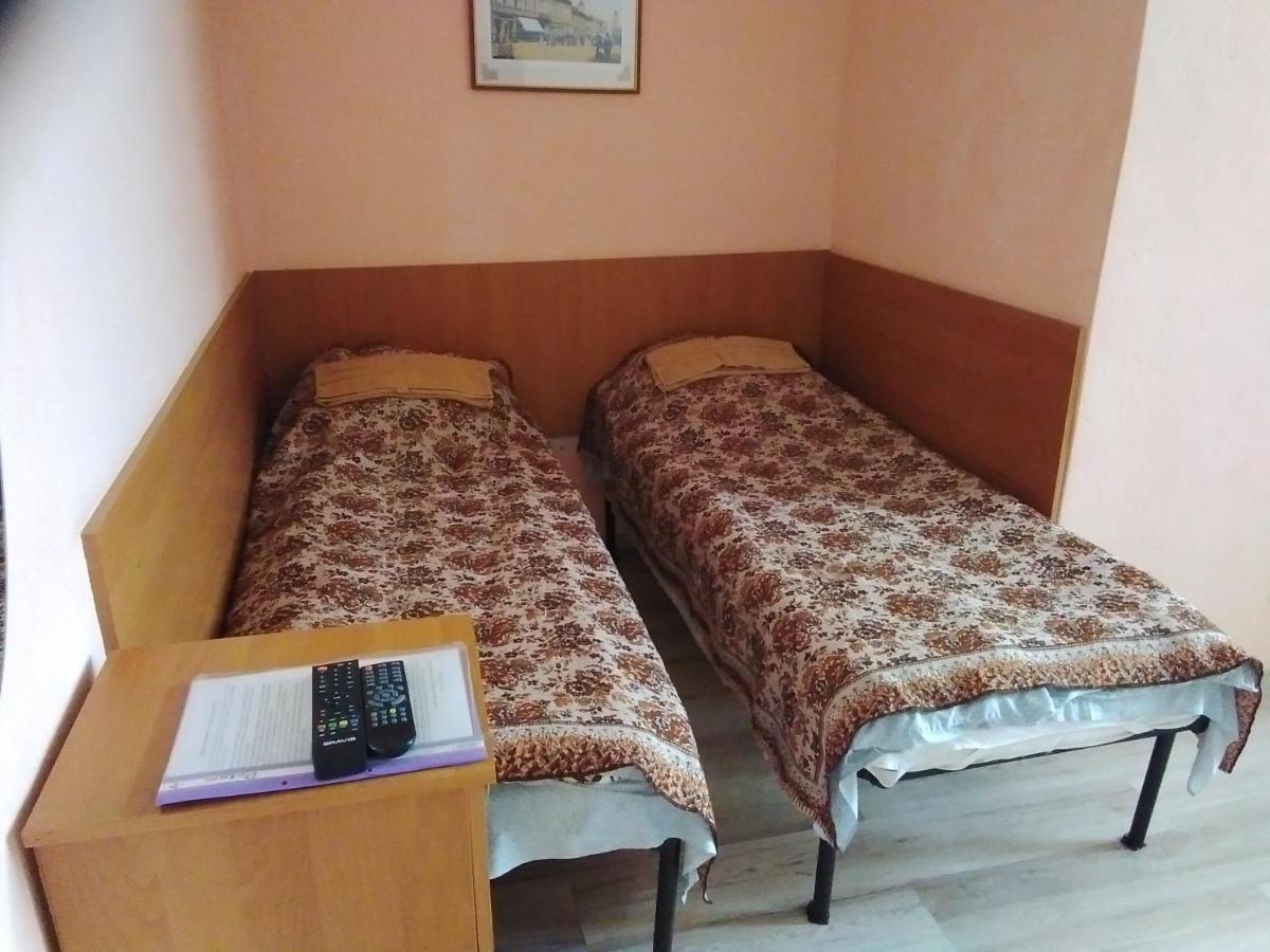 Mini-Hotel Ιβανό-Φρανκίβσκ Εξωτερικό φωτογραφία